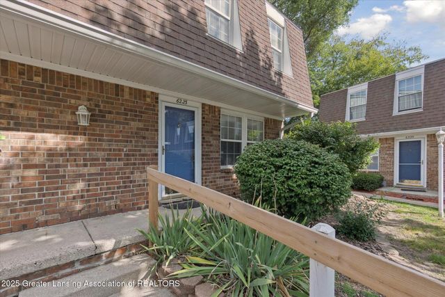 6223 Beechfield Drive, Lansing, MI 48911