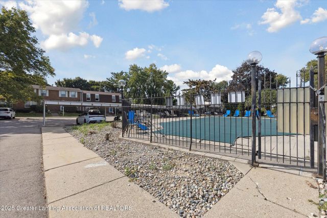 6223 Beechfield Drive, Lansing, MI 48911