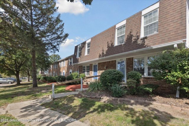 6223 Beechfield Drive, Lansing, MI 48911