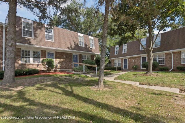 6223 Beechfield Drive, Lansing, MI 48911