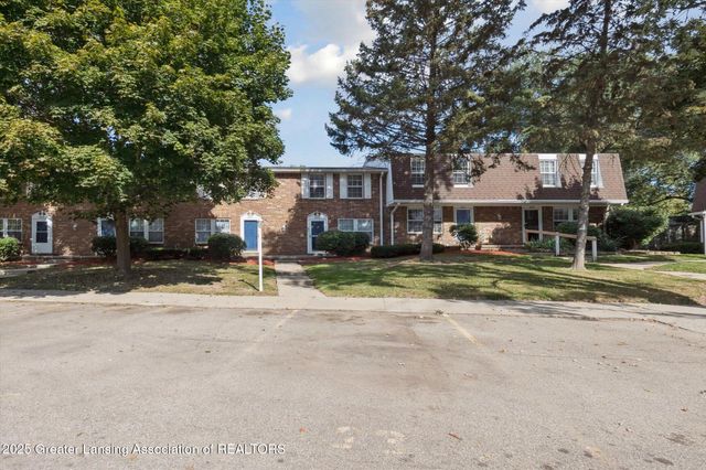 6223 Beechfield Drive, Lansing, MI 48911