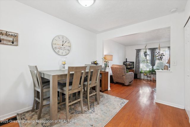 6223 Beechfield Drive, Lansing, MI 48911