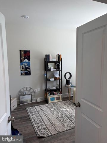 43424 STONEWOOD CROSSING TER, Ashburn, VA 20148