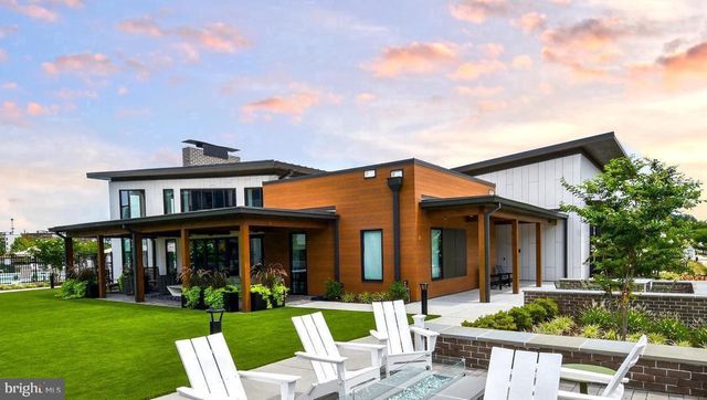 43424 STONEWOOD CROSSING TER, Ashburn, VA 20148