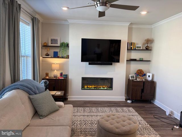 43424 STONEWOOD CROSSING TER, Ashburn, VA 20148