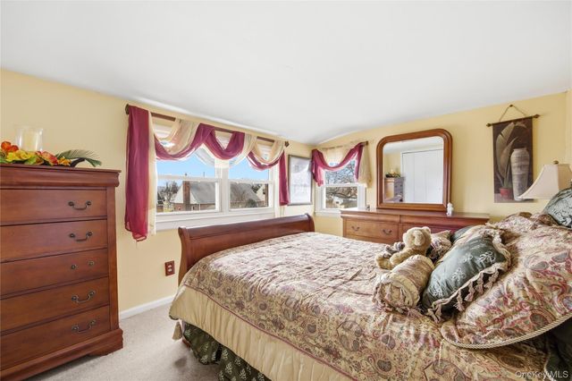 112 Judith Lane, Valley Stream, NY 11580