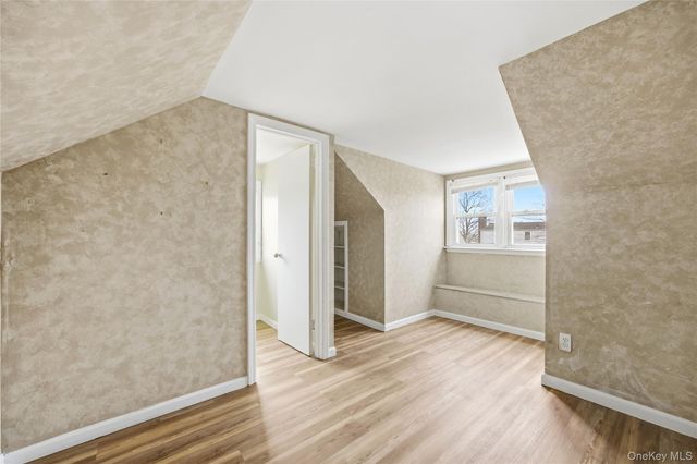 112 Judith Lane, Valley Stream, NY 11580