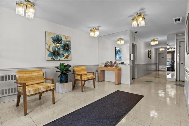 133 Beach 120th Street 1F, Rockaway Park, NY 11694