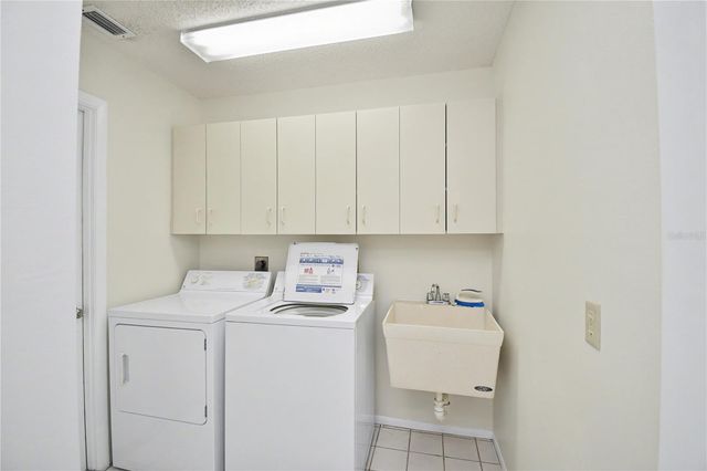 4226 LUZON WAY, Sarasota, FL 34241