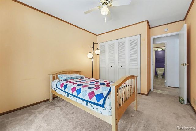 733 Watersedge Drive, Ann Arbor, MI 48105