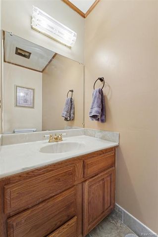 733 Watersedge Drive, Ann Arbor, MI 48105