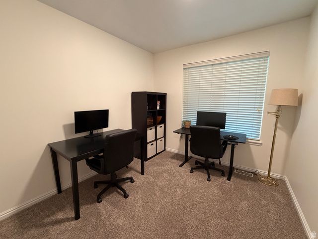 9457 S HIDDEN POINT DR, Sandy, UT 84070