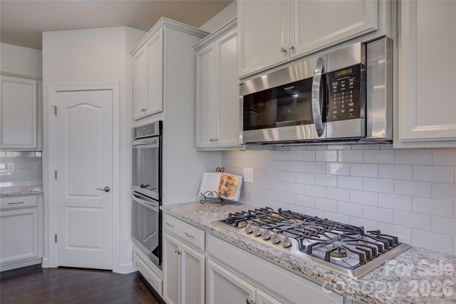 16541 Cozy Cove Road, Charlotte, NC 28278