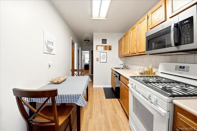 1843 Muliner Avenue, Bronx, NY 10462