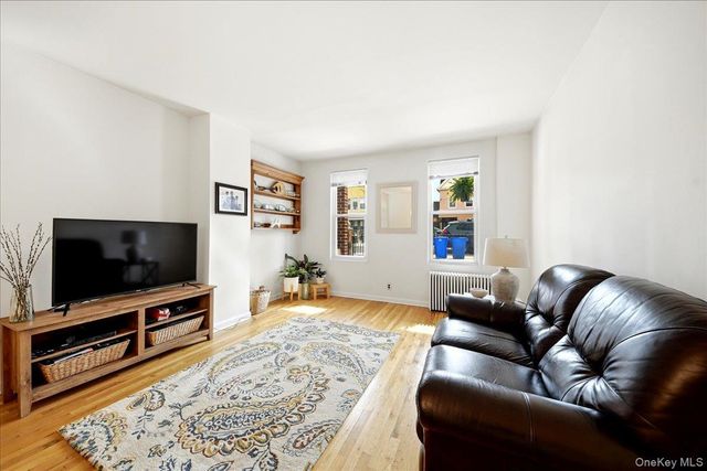 1843 Muliner Avenue, Bronx, NY 10462