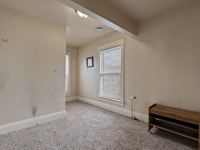 1546 12th Avenue, Moline, IL 61265