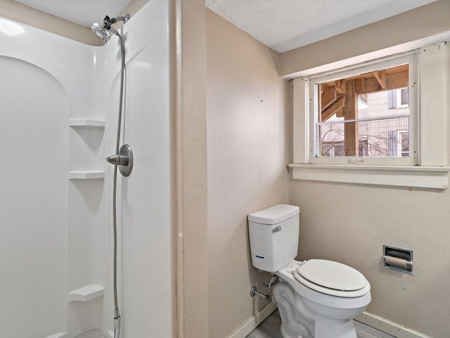 1546 12th Avenue, Moline, IL 61265