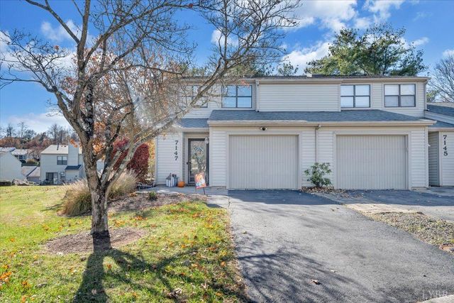 7147 Snowberry Circle, Roanoke, VA 24019