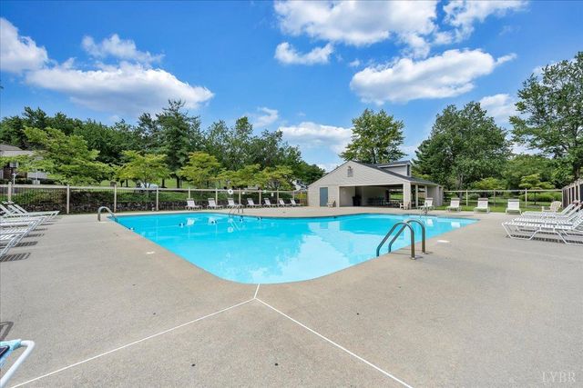 7147 Snowberry Circle, Roanoke, VA 24019