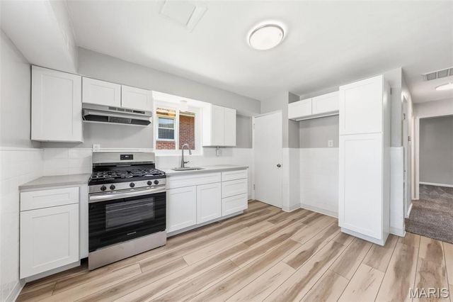 1226 Watts Avenue, University City, MO 63130