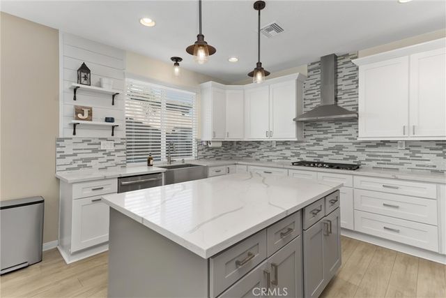33264 Gold Mountain Road, Yucaipa, CA 92399