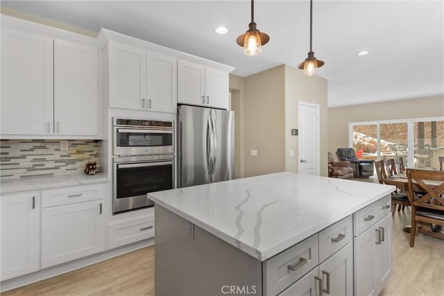 33264 Gold Mountain Road, Yucaipa, CA 92399