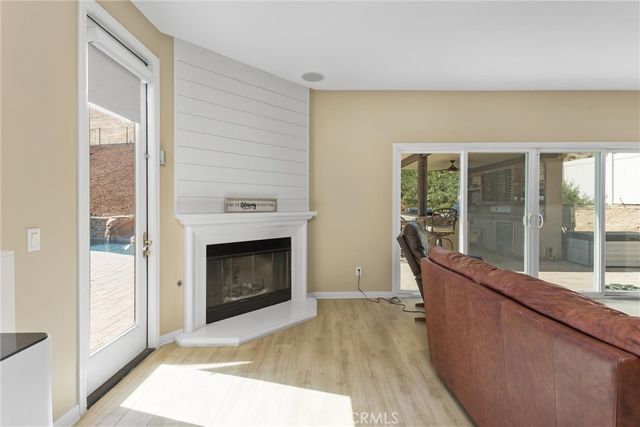 33264 Gold Mountain Road, Yucaipa, CA 92399