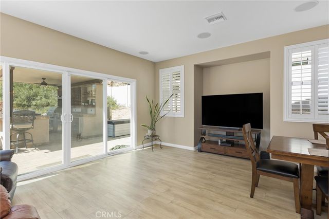 33264 Gold Mountain Road, Yucaipa, CA 92399