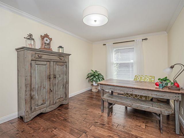 610 Salem Court, Evansville, IN 47715