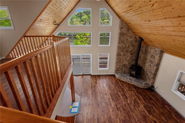 104 Wheatstone Place, Cotter, AR 72626