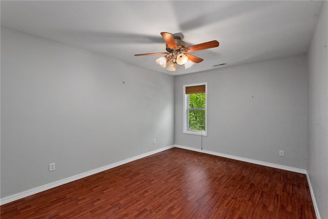 104 Wheatstone Place, Cotter, AR 72626