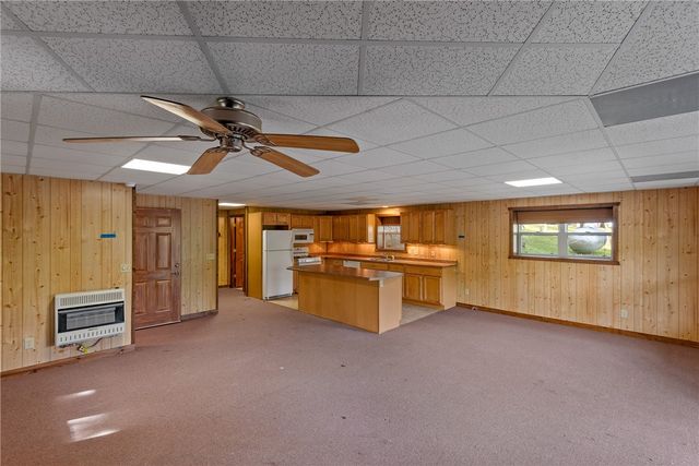 104 Wheatstone Place, Cotter, AR 72626