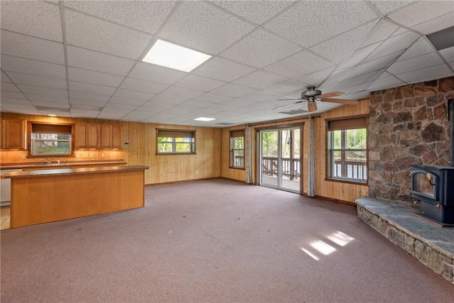 104 Wheatstone Place, Cotter, AR 72626