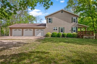 104 Wheatstone Place, Cotter, AR 72626
