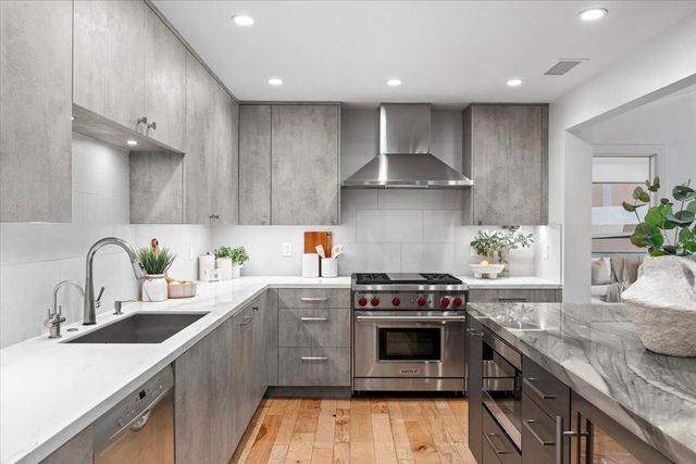 20319 Kirkmont Drive, Saratoga, CA 95070