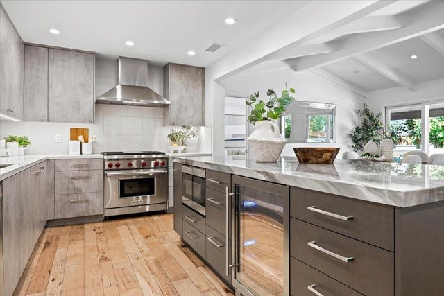 20319 Kirkmont Drive, Saratoga, CA 95070