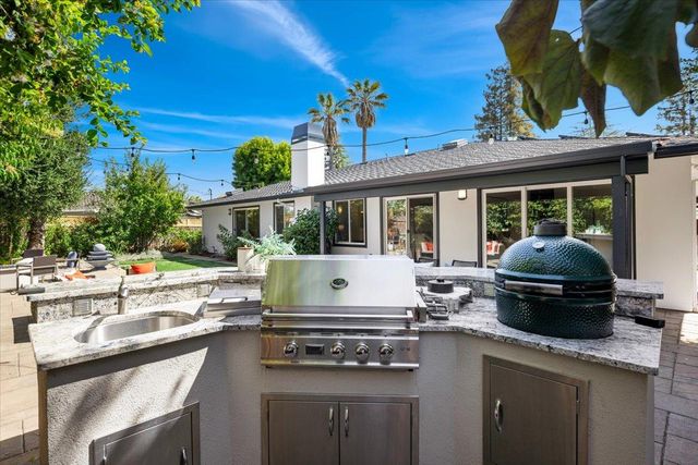 20319 Kirkmont Drive, Saratoga, CA 95070