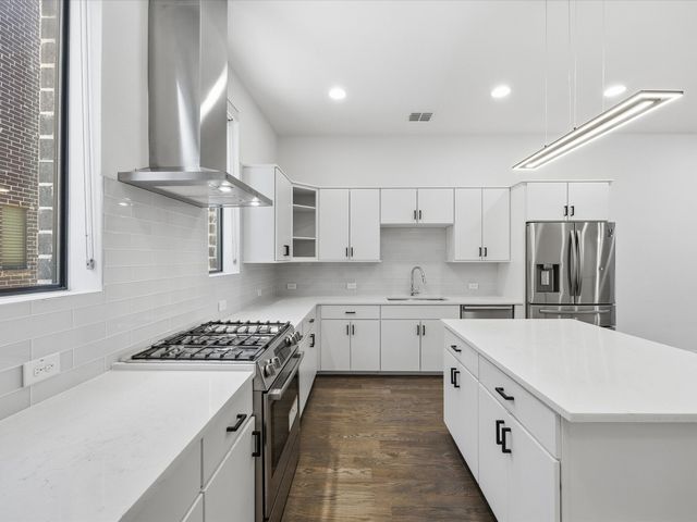 1920 Dowgate Court, Dallas, TX 75204