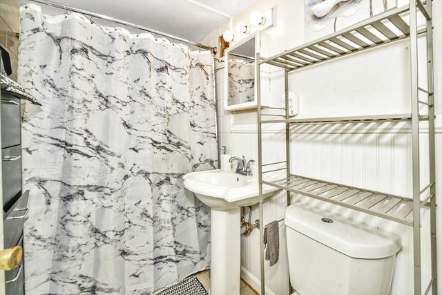 2089 Dorchester Ave 3, Boston, MA 02124