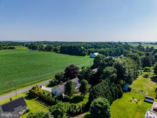1473 LUTZTOWN RD, Boiling Springs, PA 17007