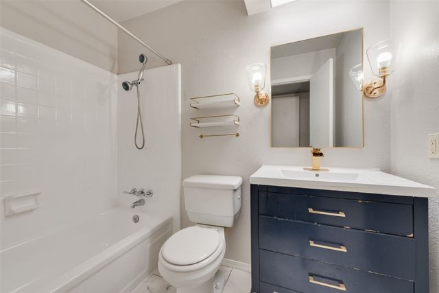 1804 Ridgeview Plaza, Mesquite, TX 75149