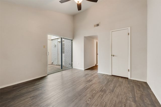 1804 Ridgeview Plaza, Mesquite, TX 75149