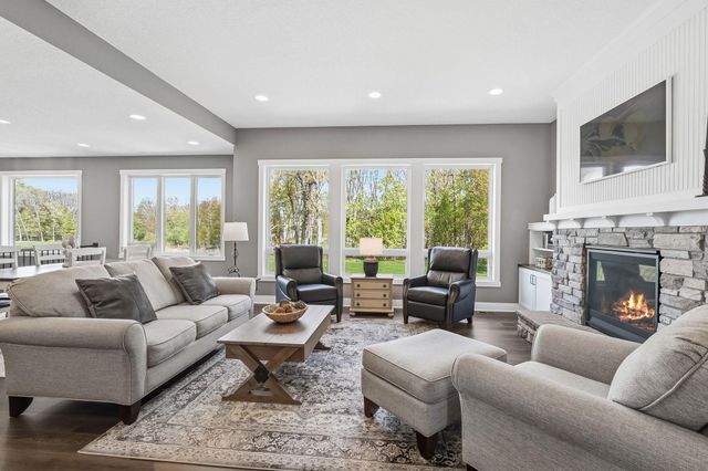 4823 145th Avenue NE, Ham Lake, MN 55304