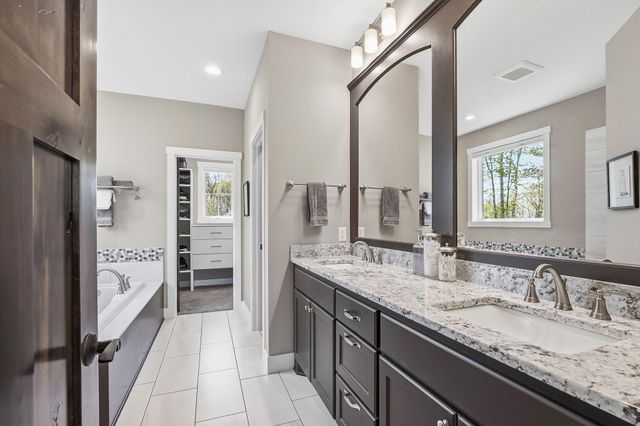 4823 145th Avenue NE, Ham Lake, MN 55304