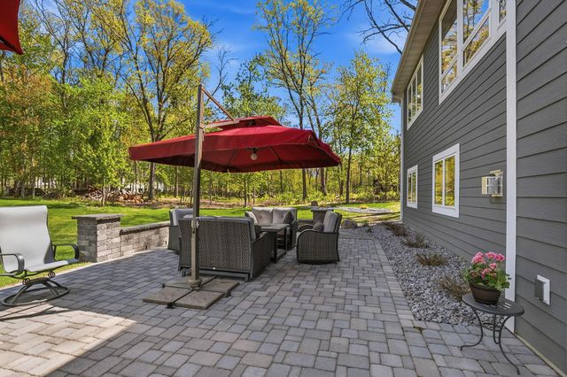 4823 145th Avenue NE, Ham Lake, MN 55304
