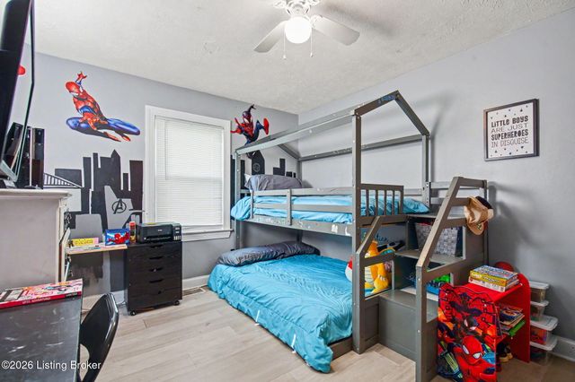 4013 Blanton Ln, Louisville, KY 40216
