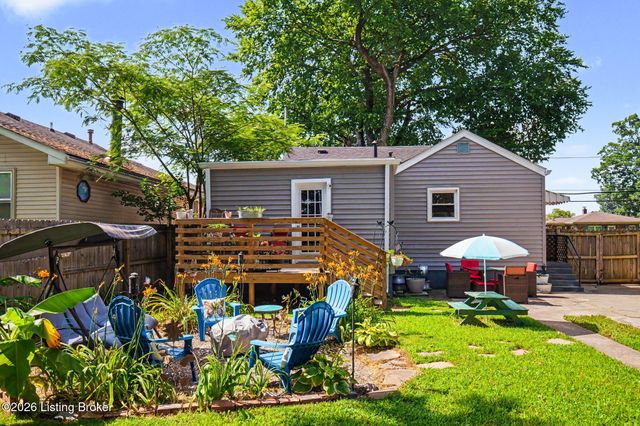 4013 Blanton Ln, Louisville, KY 40216
