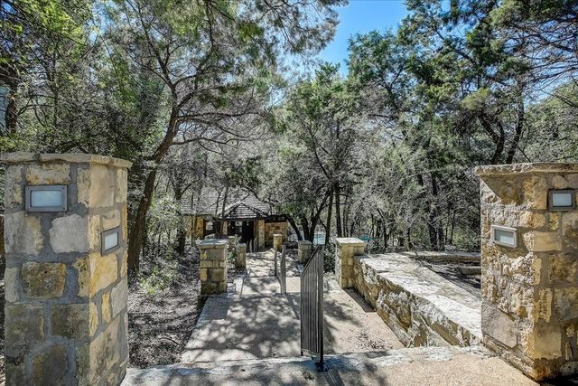 4711 Spicewood Springs RD 2-112, Austin, TX 78759