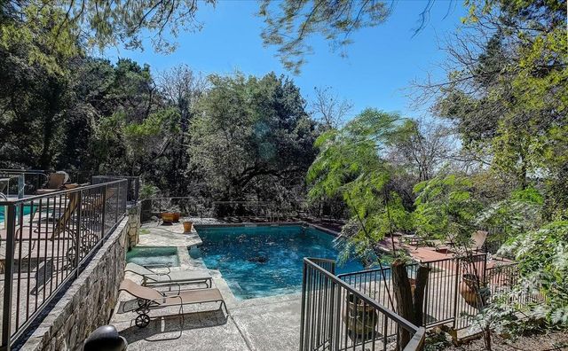 4711 Spicewood Springs RD 2-112, Austin, TX 78759