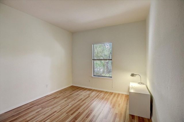 4711 Spicewood Springs RD 2-112, Austin, TX 78759